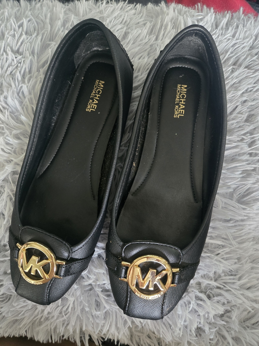 MICHAEL Michael Kors Black Leather Logo Medallion Flats